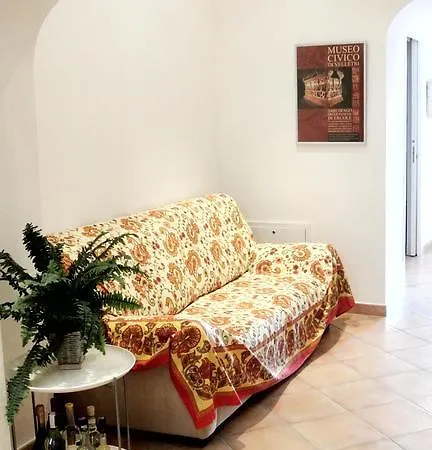 Apartment Castel Gandolfo Apartment *